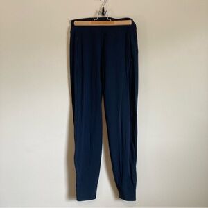 Lululemon High-Rise Jogger